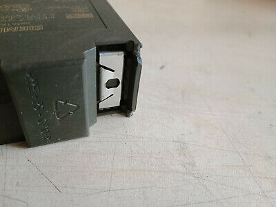 Siemens 6ES7 321-1FF01-0AA0 Haltenasen gebrochen Gallery Image 0