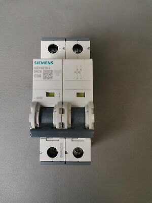 Siemens 5SY4210-7 Gallery Image 1