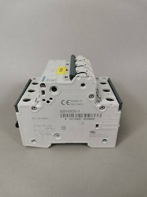 Siemens 5SY4335-7 + 5ST3010 Gallery Image 1